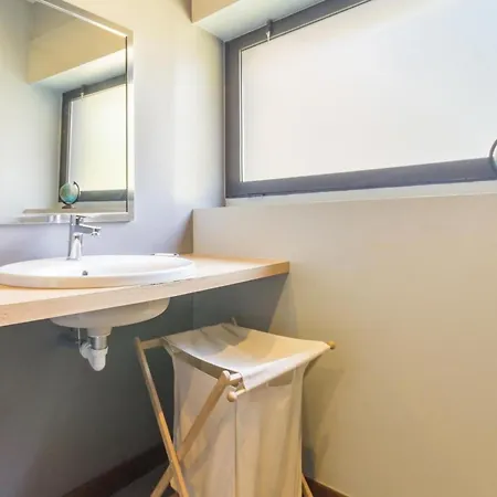 Spacieux Ecogite En Pierre Avec Jardin Clos, Proche De L'ocean Et Des Plages, Confort - Fr-1-306-1032 *