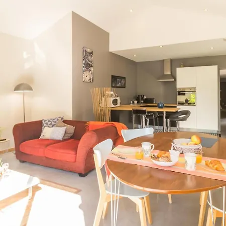 Spacieux Ecogite En Pierre Avec Jardin Clos, Proche De L'ocean Et Des Plages, Confort - Fr-1-306-1032