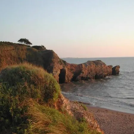 Spacieux Ecogite En Pierre Avec Jardin Clos, Proche De L'ocean Et Des Plages, Confort - Fr-1-306-1032 別荘 *