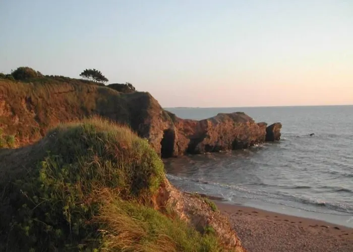 Spacieux Ecogite En Pierre Avec Jardin Clos, Proche De L'ocean Et Des Plages, Confort - Fr-1-306-1032 Nyaraló *