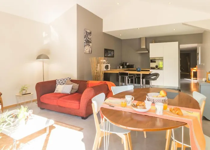 Spacieux Ecogite En Pierre Avec Jardin Clos, Proche De L'ocean Et Des Plages, Confort - Fr-1-306-1032